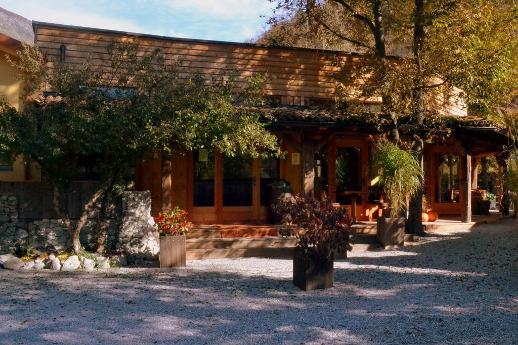 Pocitniska Hisa Lazar Hotel Kobarid Kültér fotó